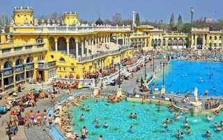 Szechenyi Bath: 20% dicount with Budapest Card for 48 hours